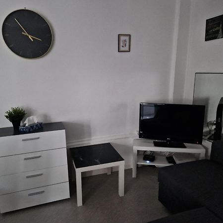 T3 Hypercentre Troyes Idealement Situe Extérieur photo